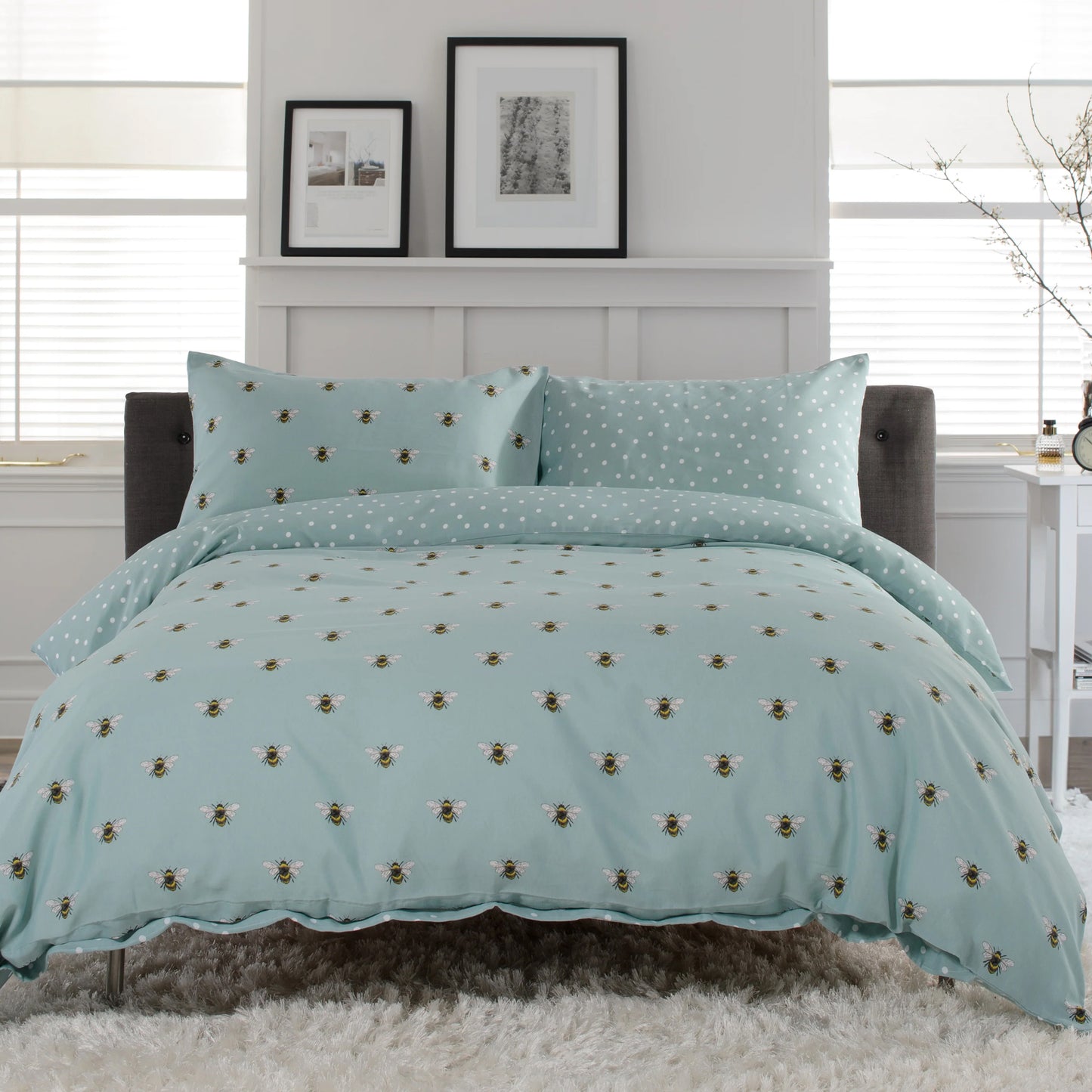 Honey Bee Sage Duvet Cover Set