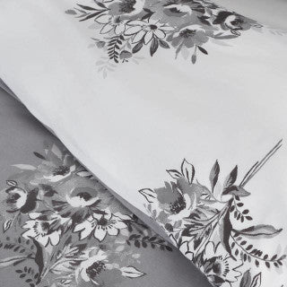 FLORAL BOUQUET COMFORTER