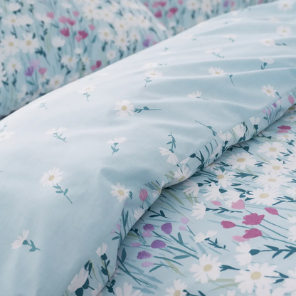 Daisy Meadow Duvet Cover Set