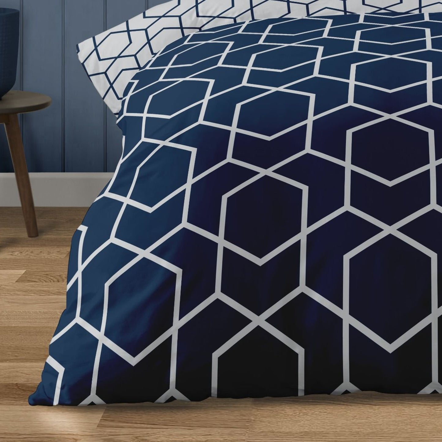 Geo Trellis Navy Bed Sheet Set